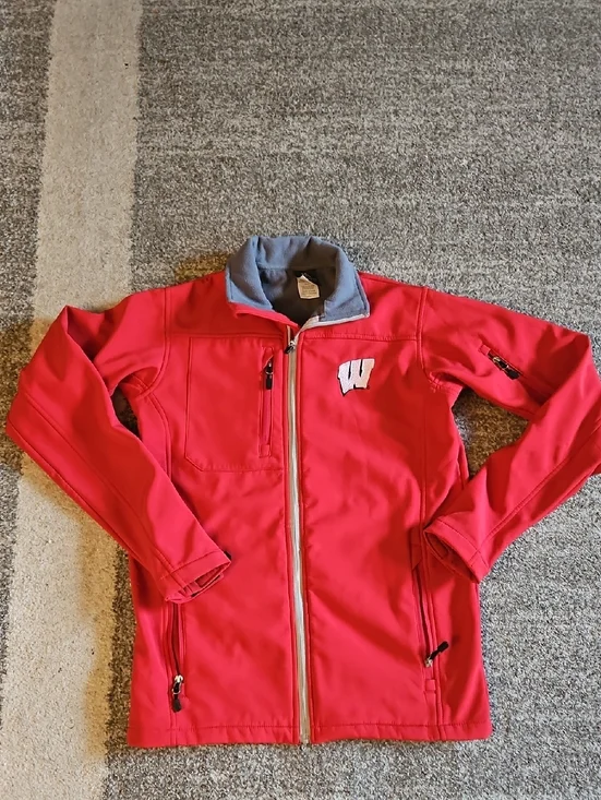 WI Badgers Soft Shell Jacket - Picture 1 of 3